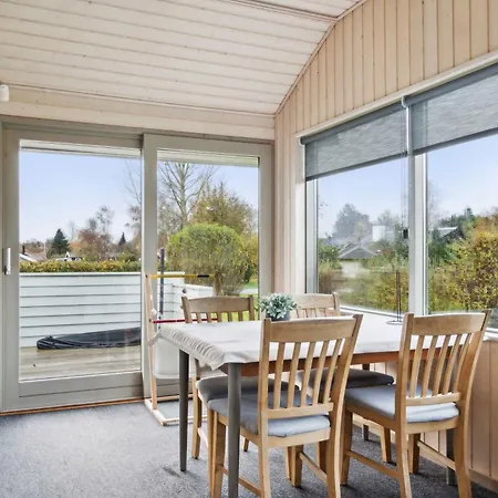 Cozy Summer House Near *