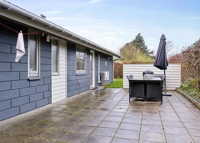 Casa vacanze Cozy Summer House Near